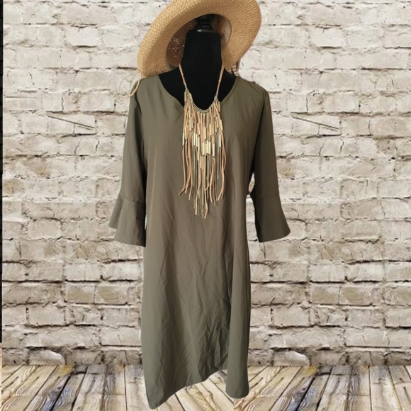 Dooob Dress - Picture 1 of 4